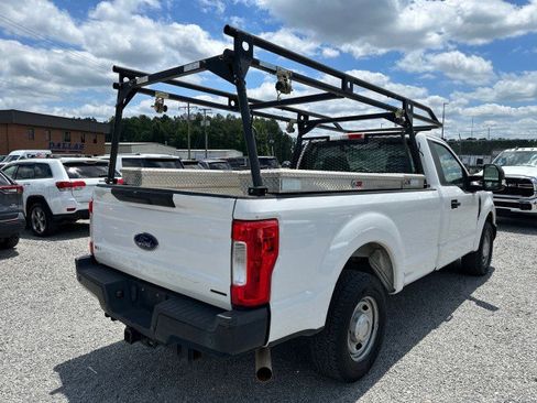 Used 2019 Ford F250 XL w/ Power Equipment Group RWD image 8
