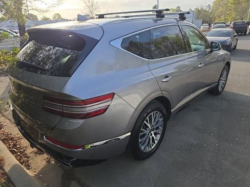 Used 2021 Genesis GV80 2.5T image 3