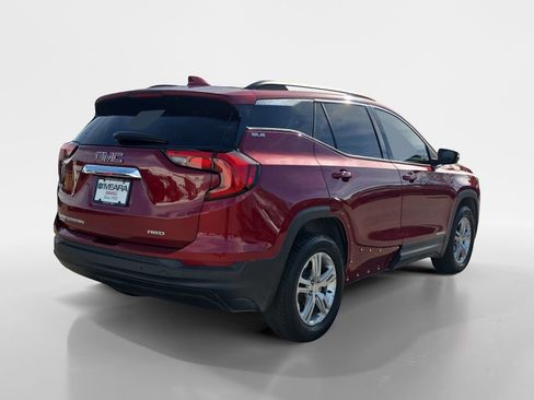 Used 2018 GMC Terrain SLE w/ Driver Convenience Package image 6