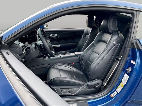 Used 2024 Ford Mustang GT Premium RWD image 7