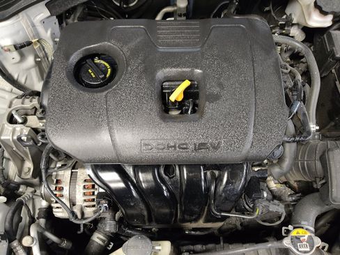 Used 2019 Hyundai Elantra Value Edition w/ Cargo Package FWD image 30