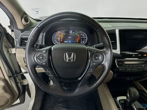 Used 2018 Honda Ridgeline RTL-E image 13