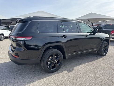 New 2026 Jeep Grand Cherokee L Limited image 6