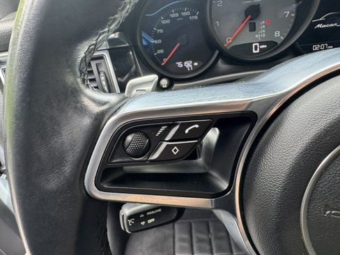 Used 2015 Porsche Macan S AWD/4WD image 14