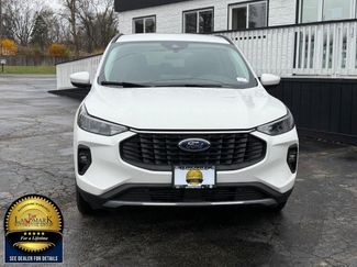 Used 2024 Ford Escape SE video 2
