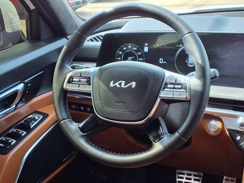 Used 2025 Kia Telluride SX Prestige X-Line AWD/4WD image 8