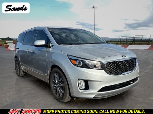 Used 2018 Kia Sedona SX FWD image 1