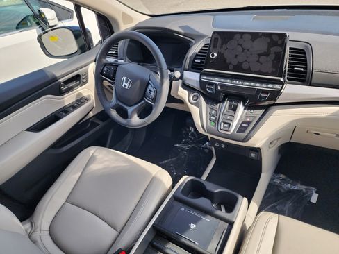 New 2026 Honda Odyssey EX-L image 8