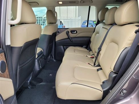 Used 2023 INFINITI QX80 Premium Select w/ Cargo Package image 16