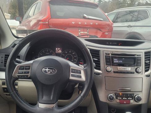 Used 2013 Subaru Legacy 2.5i Premium image 14