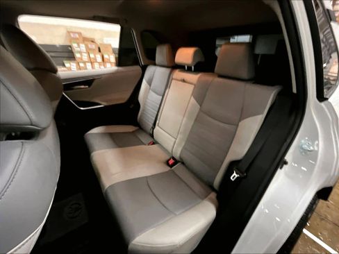 Used 2019 Toyota RAV4 XLE Premium w/ Cold Weather Package image 28