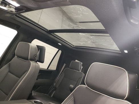 New 2026 GMC Yukon Elevation w/ Elevation Premium Package image 24