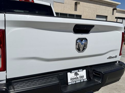 Used 2022 RAM 2500 Tradesman AWD/4WD image 11