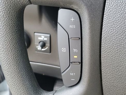 Used 2024 Chevrolet Express 2500 w/ Driver Convenience Package image 11