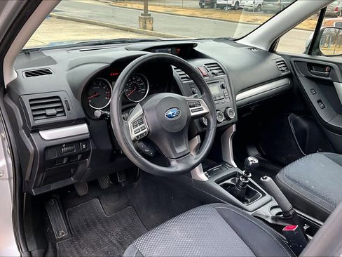 Used 2015 Subaru Forester 2.5i Premium image 17