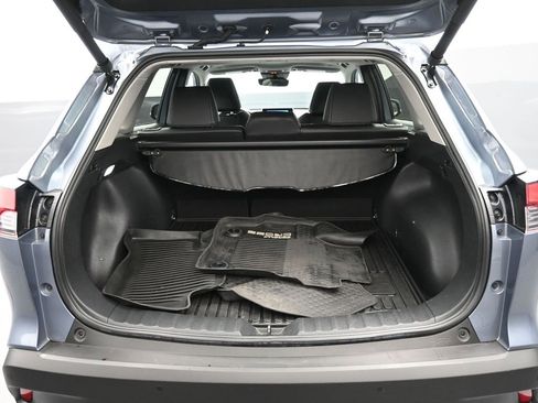 Certified 2023 Toyota Corolla Cross XLE image 22