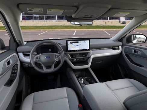 New 2026 Ford Explorer Active w/ Active Comfort Package AWD/4WD image 9