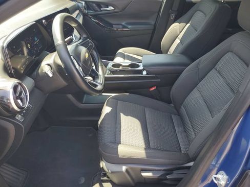Used 2025 Chevrolet Equinox LT AWD/4WD image 16