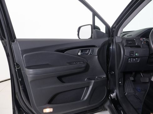 Used 2020 Honda Ridgeline RTL-E image 19