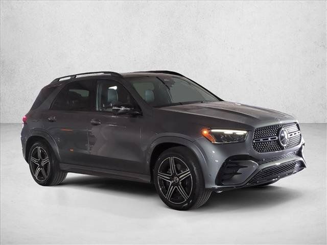 Used 2024 Mercedes-Benz GLE 350 4MATIC image 3
