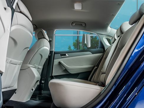 Used 2017 Hyundai Sonata SE FWD image 32