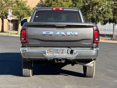 New 2026 RAM 3500 Big Horn AWD/4WD image 4