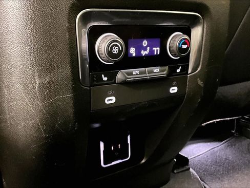 Certified 2023 Chevrolet Tahoe Premier w/ Texas Edition image 31