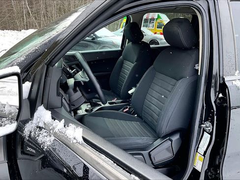 Used 2020 Ford Ranger XL w/ Equipment Group 101A Mid image 9