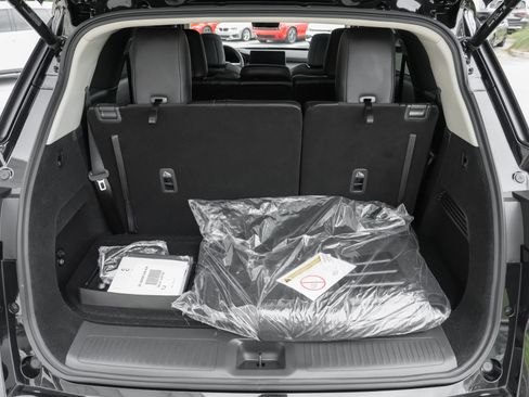 Used 2026 INFINITI QX60 Luxe w/ Cargo Package image 40