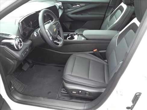 New 2024 Chevrolet Blazer EV LT image 5