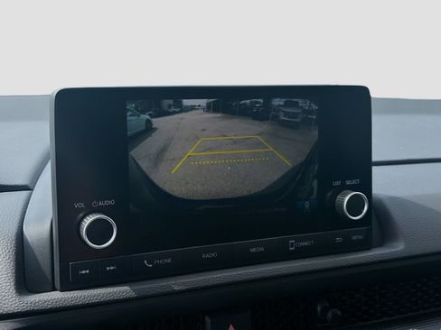 Used 2024 Honda CR-V EX image 11