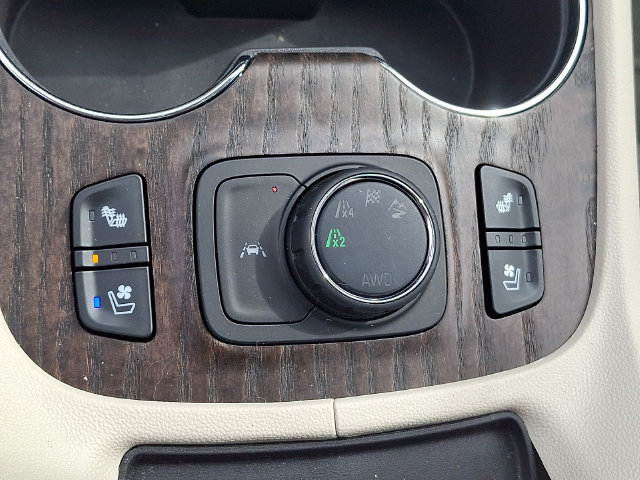 Used 2023 GMC Acadia Denali w/ Denali Technology Package AWD/4WD image 18