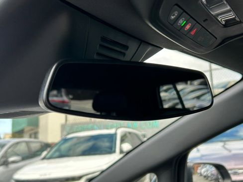 Used 2024 Chevrolet Equinox EV RS image 24