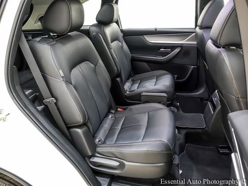 Used 2024 MAZDA CX-90 Plug-In Hybrid w/ Preferred image 32