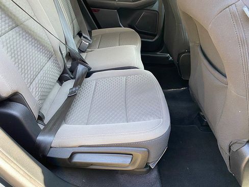 Certified 2022 Ford Escape SE AWD/4WD image 32