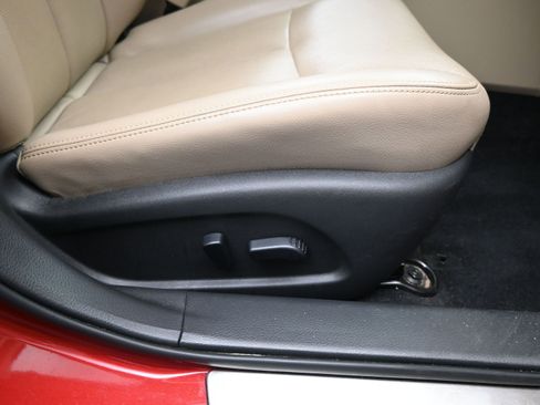 Used 2017 Nissan Altima 2.5 SL w/ 2.5 Technology Package image 16