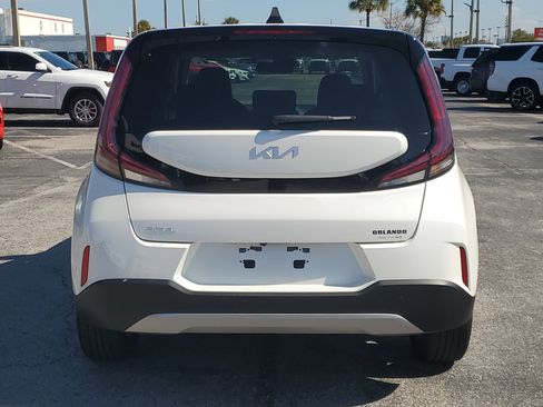 Used 2025 Kia Soul LX w/ LX Technology Package image 6