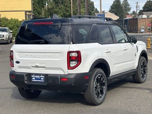 New 2025 Ford Bronco Sport Outer Banks w/ Outer Banks Tech Package+ image 3