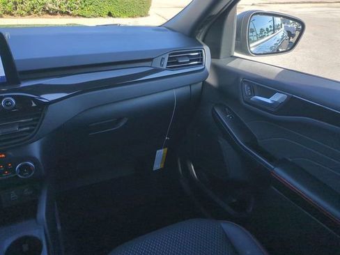 New 2026 Ford Escape ST-Line FWD image 17