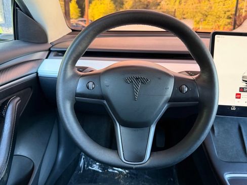 Used 2022 Tesla Model 3 Long Range AWD/4WD image 42