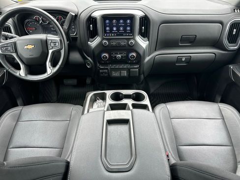 Used 2023 Chevrolet Silverado 2500 LTZ image 3