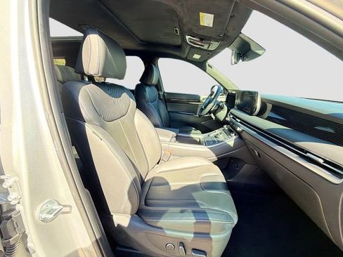 Used 2023 Hyundai Palisade Calligraphy w/ Cargo Package image 16