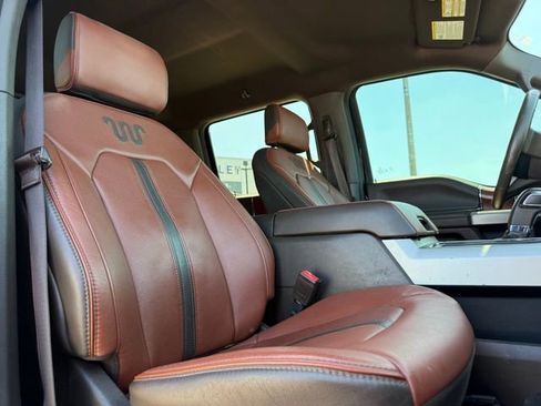 Used 2020 Ford F150 King Ranch w/ Equipment Group 601A Luxury AWD/4WD image 18