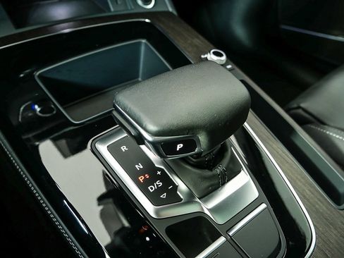 Used 2023 Audi Q5 2.0T Premium Plus w/ Premium Plus Package image 17