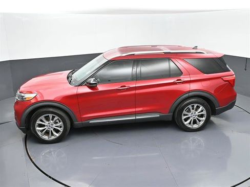 Used 2022 Ford Explorer Limited w/ Equipment Group 301A RWD image 42