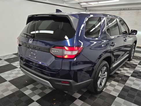 Used 2023 Honda Pilot EX-L image 6
