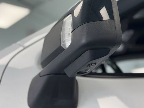 Used 2021 GMC Sierra 1500 AT4 w/ AT4 Value Package image 12