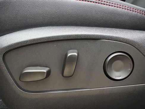 New 2026 Chevrolet Traverse RS image 22