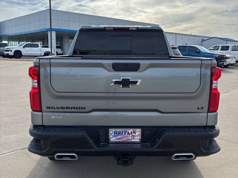 Used 2024 Chevrolet Silverado 1500 LT Trail Boss w/ Convenience Package II image 7