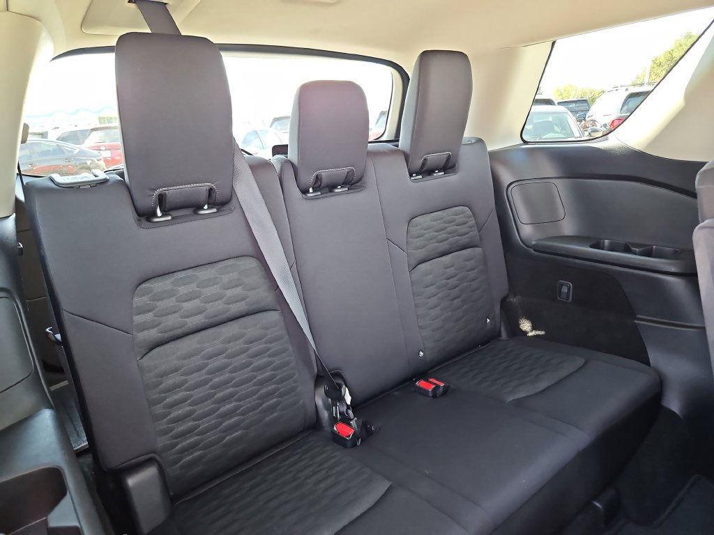 Used 2025 Nissan Pathfinder SV w/ SV Premium Package FWD image 23